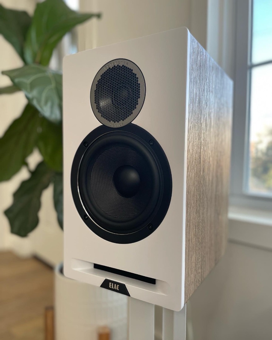 Customer Reviews: ELAC Debut Reference DBR62 (Oak) Bookshelf