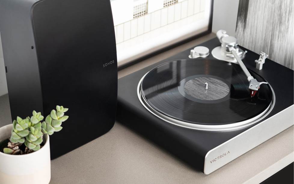 Victrola Stream turntable
