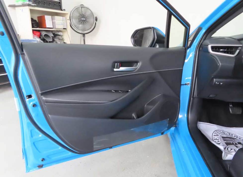 toyota corolla hatchback front door speakers