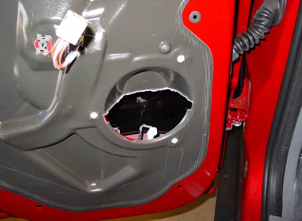 jeep commander rear door speakers