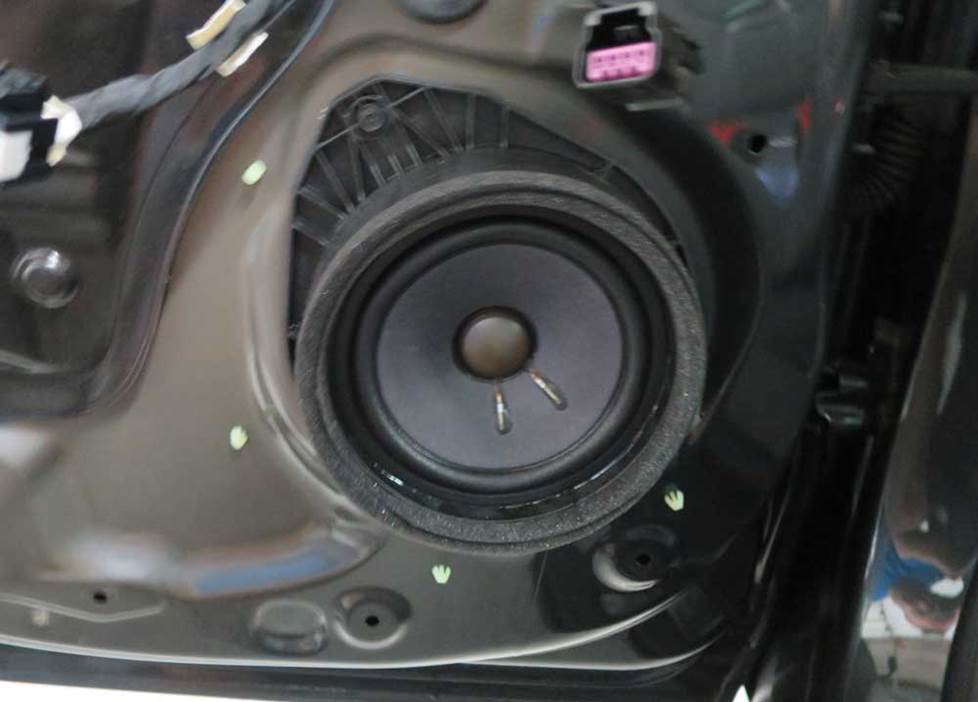chevy impala rear door speaker