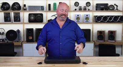 Video: Panamax MR4000 power line conditioner and surge protector