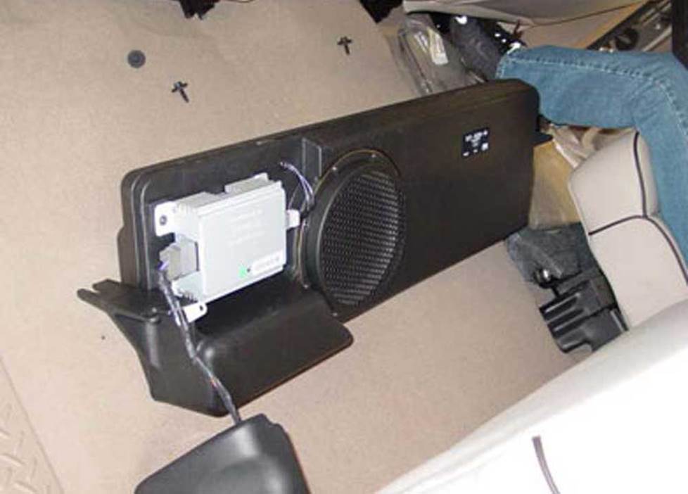 Ford F150 factory Subwoofer and amp opened up