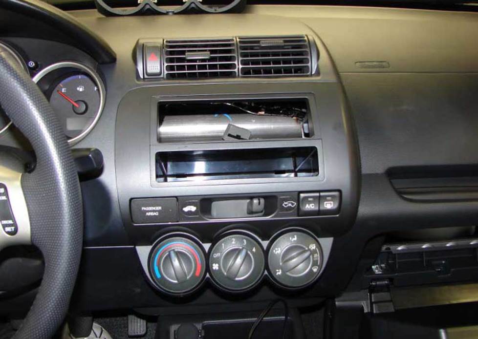2008 honda fit stereo kit top