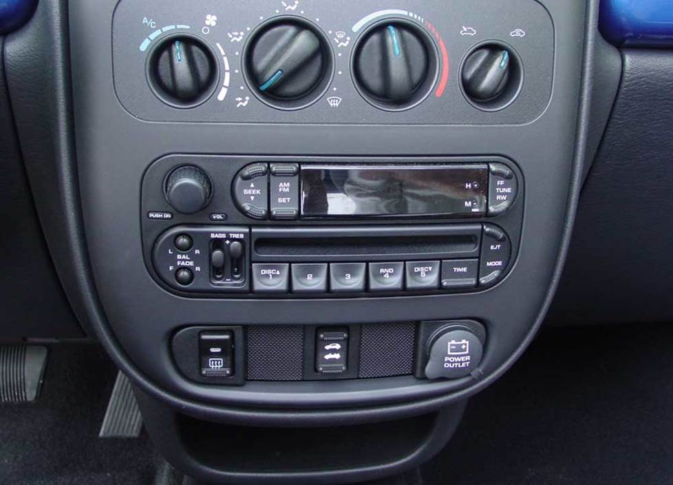 PT Cruiser factory radio