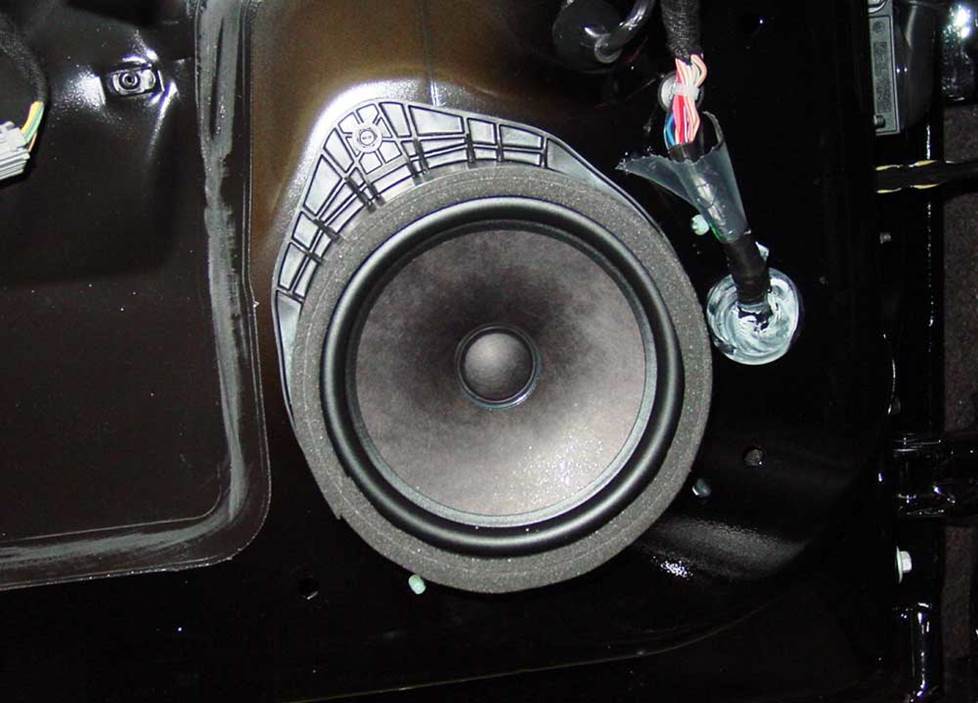 2010 camaro 2025 ss door speakers