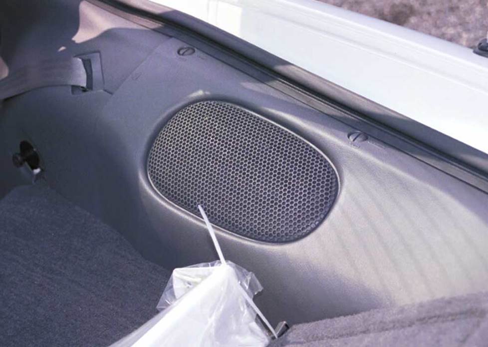 Chevy Camaro coupe rear deck speaker