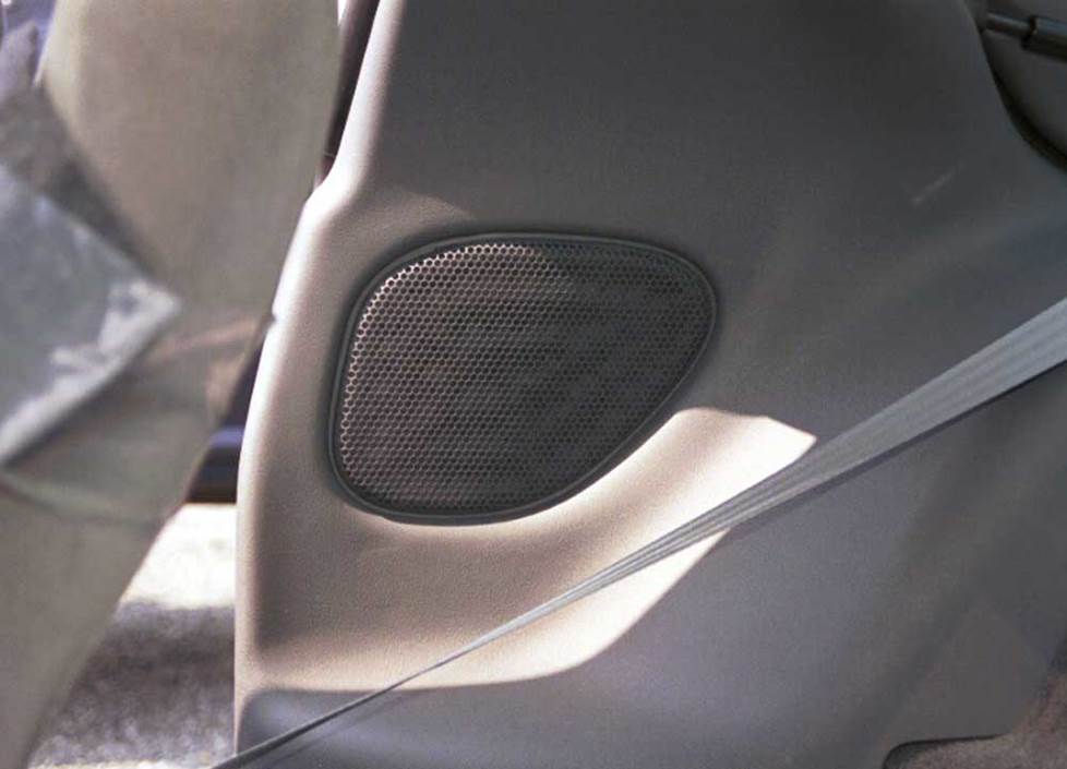 Chevy Camaro rear side speaker