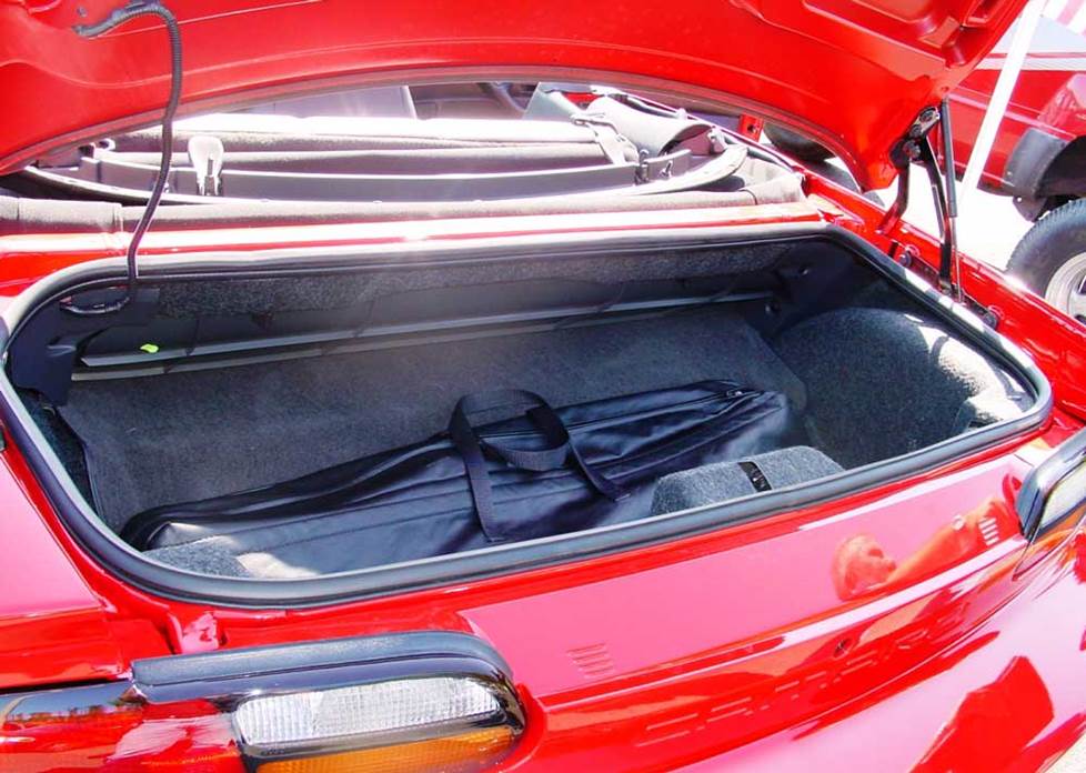 Chevy Camaro convertible trunk