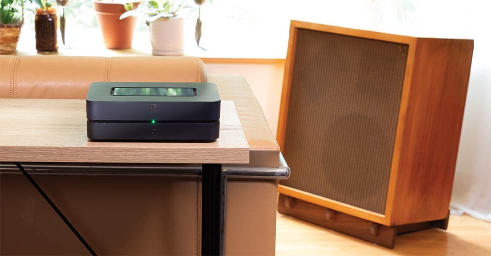 Bluesond NODE with vintage Wharfedale speakers