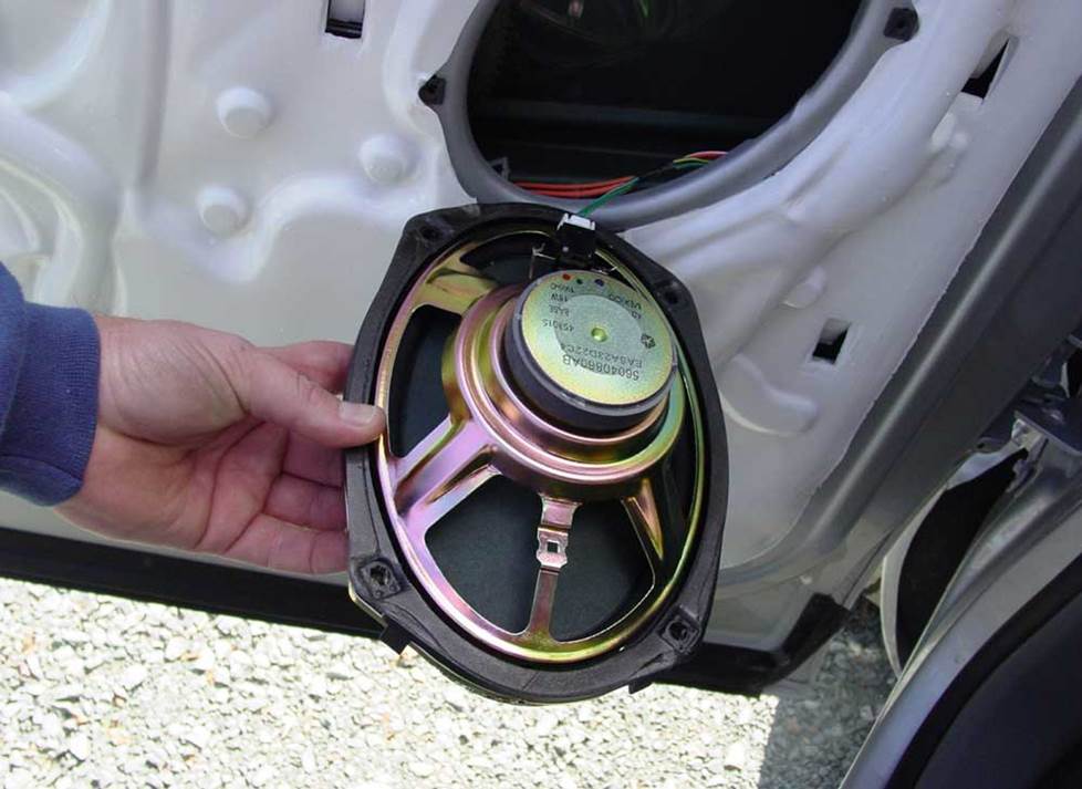 dodge ram speaker removal