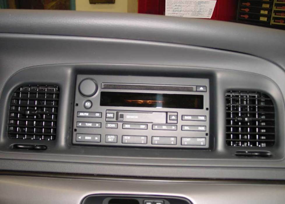 mercury marauder radio