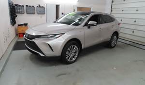 2022 Toyota Venza Exterior