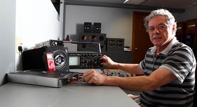 How to set amplifier gain using test tones