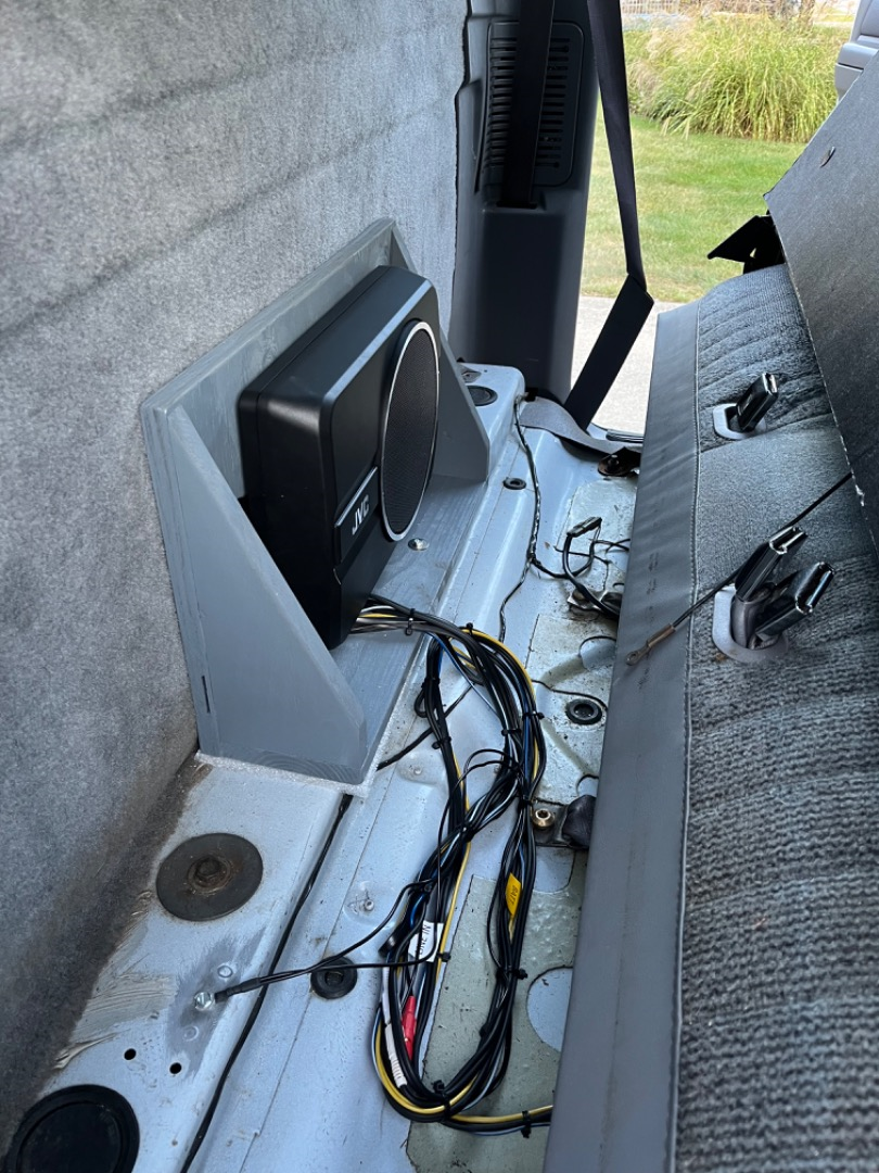 Customer Reviews: JVC CW-DRA8 Compact powered subwoofer with 8