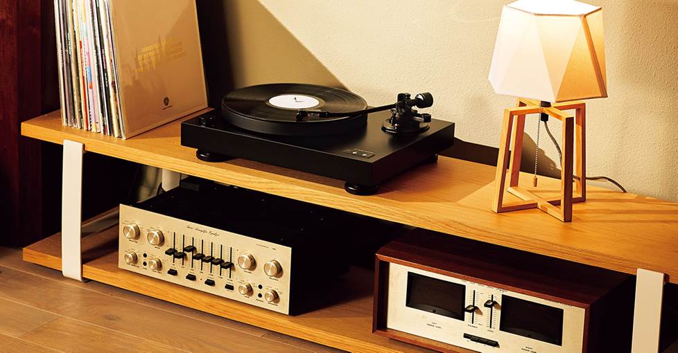 Audio-Technica AT-LP8X semi-automatic direct-drive turntable