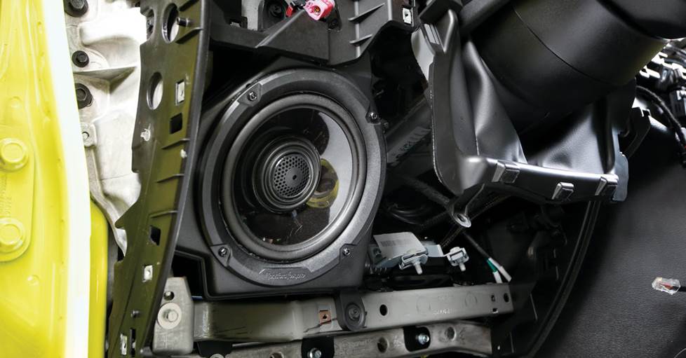 The woofer installed in Jason's Jeep.