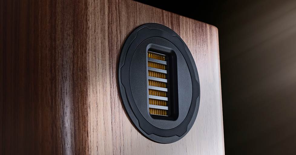 The AMT tweeter in the EVO 5 line is bigger than in previous versions