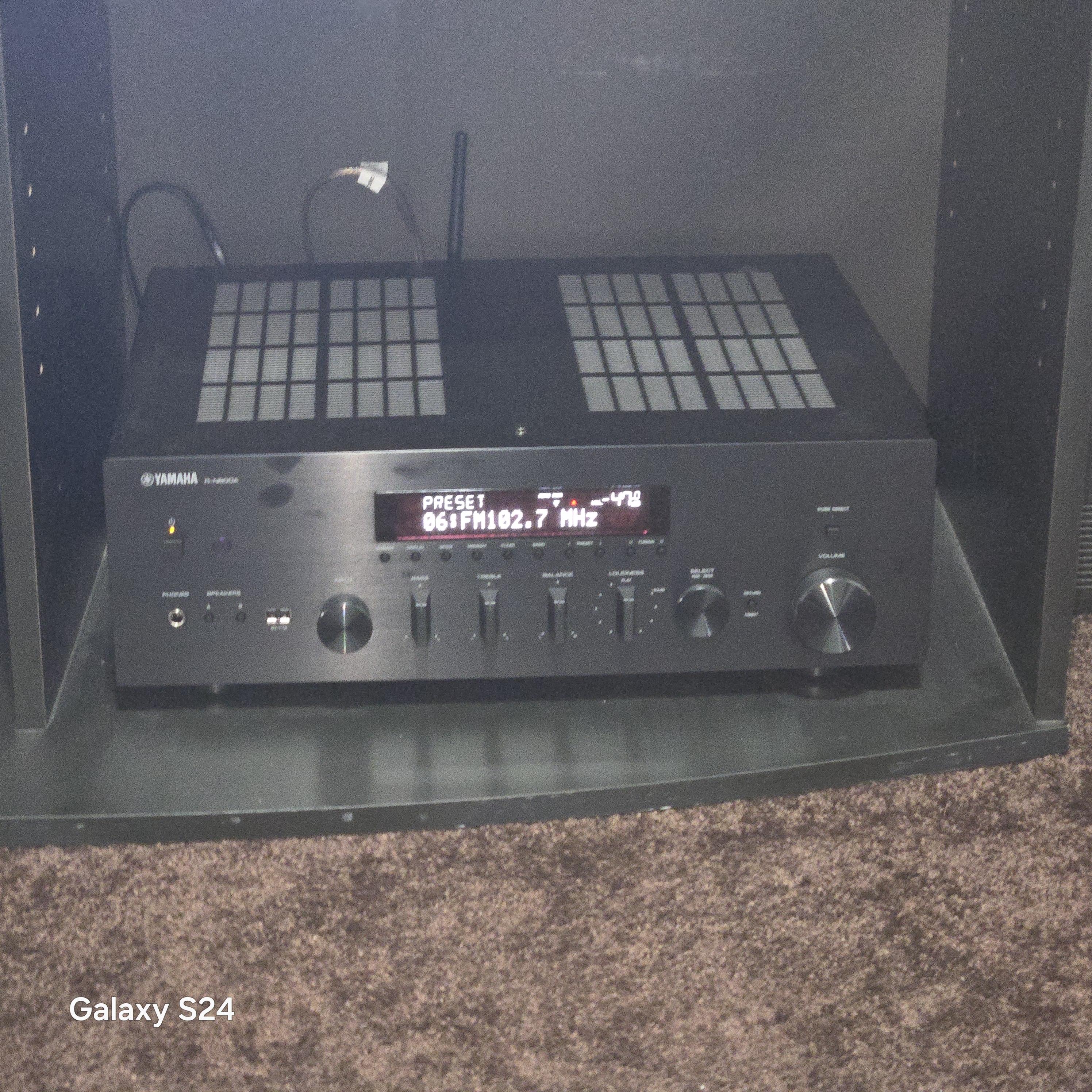 Customer Reviews: Yamaha R-N600A (Black) Stereo receiver with Wi