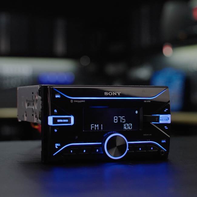 Sony DSX-B700 Digital media receiver at Crutchfield Canada