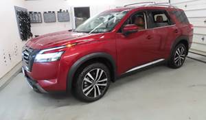 2022 Nissan Pathfinder Exterior