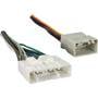 Metra 70-8117 Amp Bypass Harness Adapter package