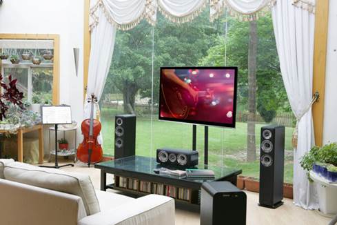 Wharfedale D330 floor-standing speaker