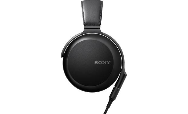 Sony MDR-Z7M2 Over-the-ear headphones at Crutchfield Canada