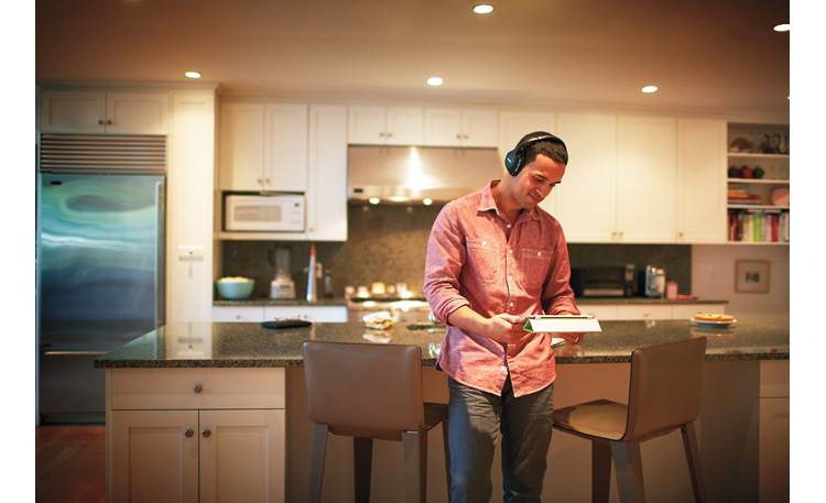 Bose® AE2w <em>Bluetooth</em>® headphones Wire-free listening