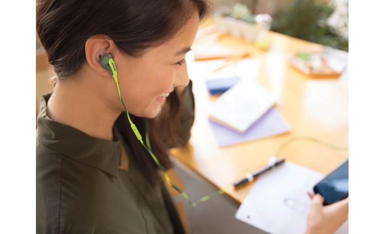 Bose® SoundSport® in-ear headphones (Energy Green) For music
