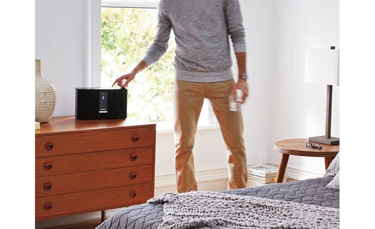 Bose® SoundTouch® 20 Series III wireless speaker Black - built-in control buttons make operation easy