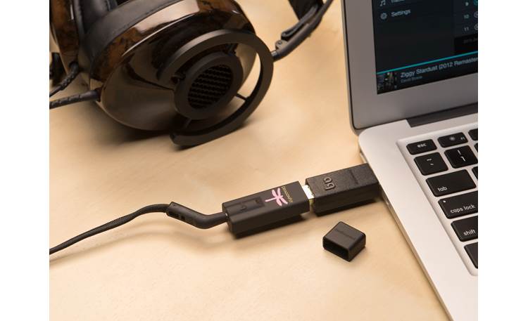 AudioQuest DragonFly® Black v1.5 Connected to a laptop computer (laptop, headphones, and AudioQuest Jitterbug not included)