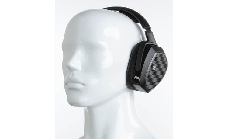 Sennheiser HDR 175 Mannequin shown for fit and scale