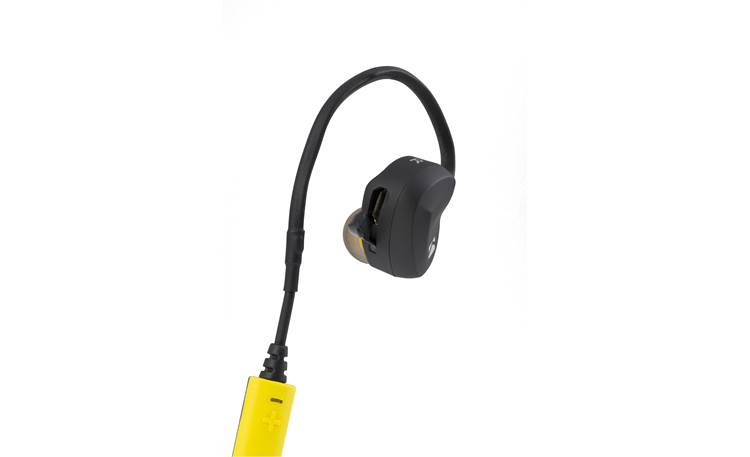 Kicker EB300 Micro USB port on right earpiece snaps shut when not in use