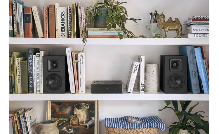 Sonos Amp Easily powers a pair of bookshelf speakers