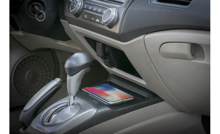 Scosche HAQ02 Your phone nestles neatly on the center console as it charges (phone not included)
