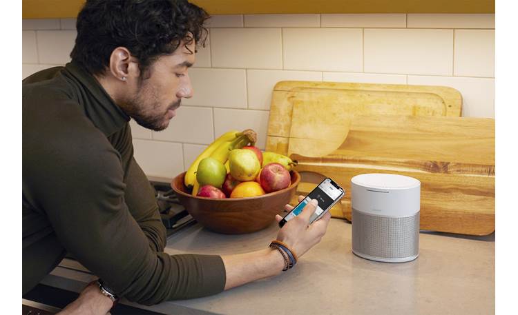 Bose® Home Speaker 300 Luxe Silver - simple control with the Bose Music app