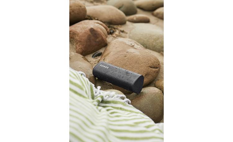Sonos Roam IP67-rated dustproof and waterproof