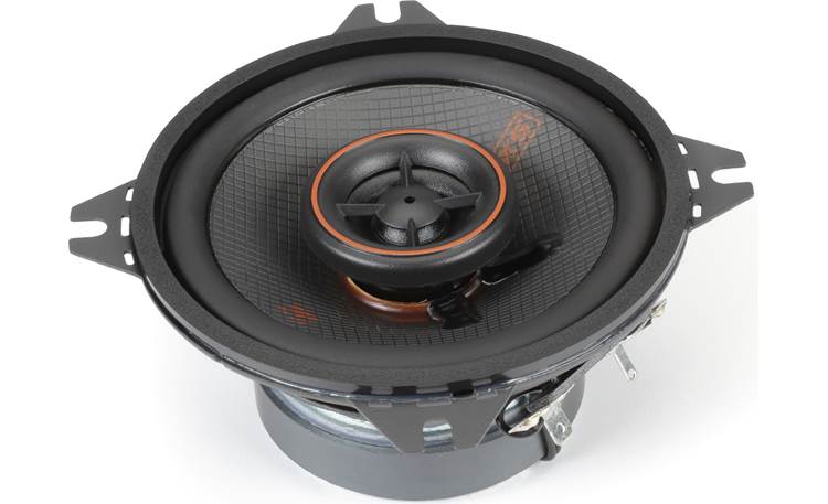 Kicker KSC40 The silk dome tweeter dishes out smooth sound