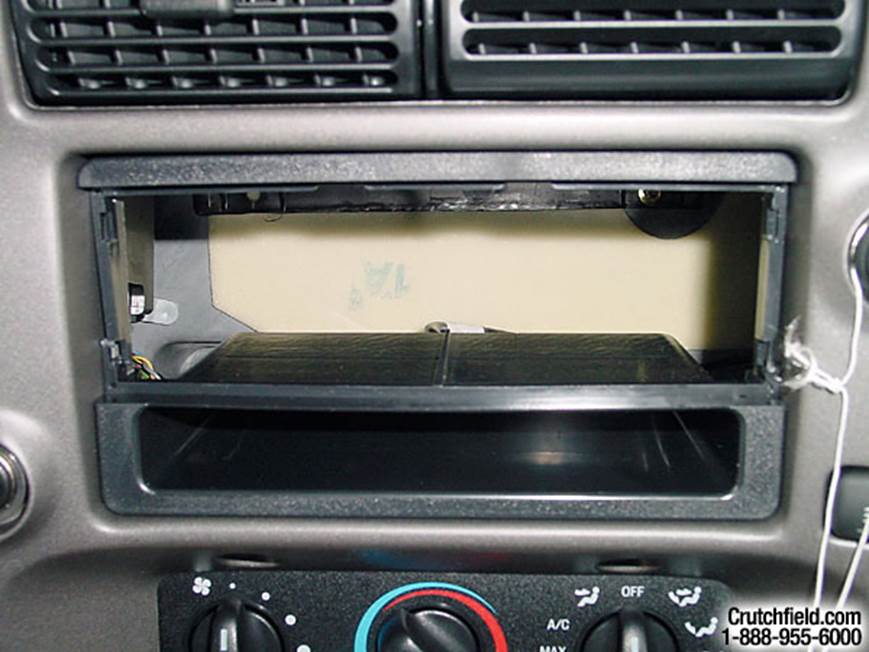 thumbnail image 2 of American International FMK552 2 DIN Dash Kit – Ford, Lincoln, Mazda, Mercury 2 of 3