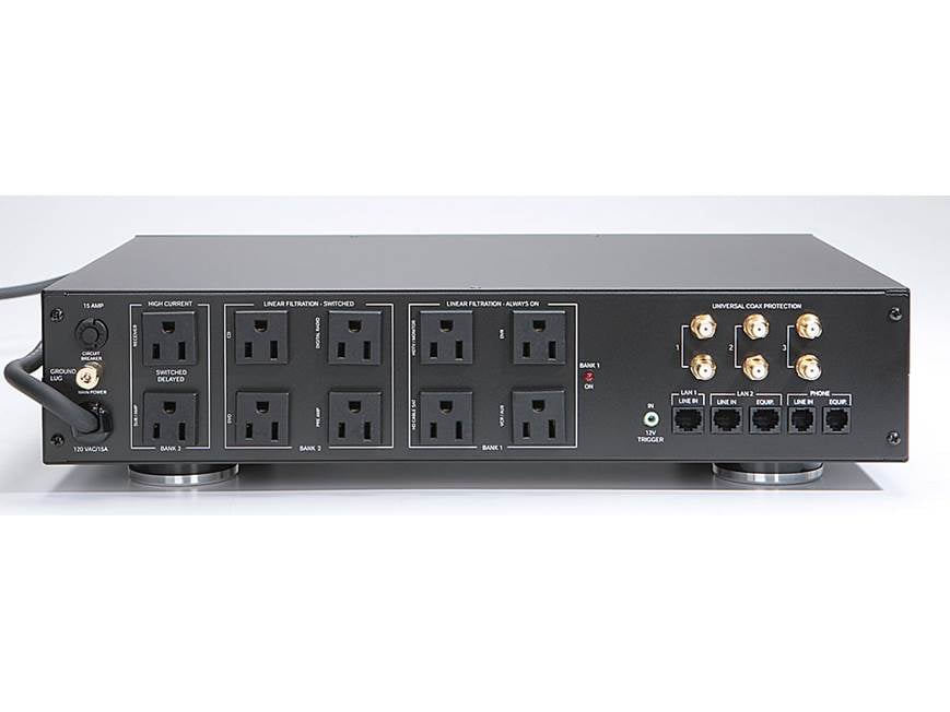 Panamax M5100-PM Power line conditioner and surge protector at