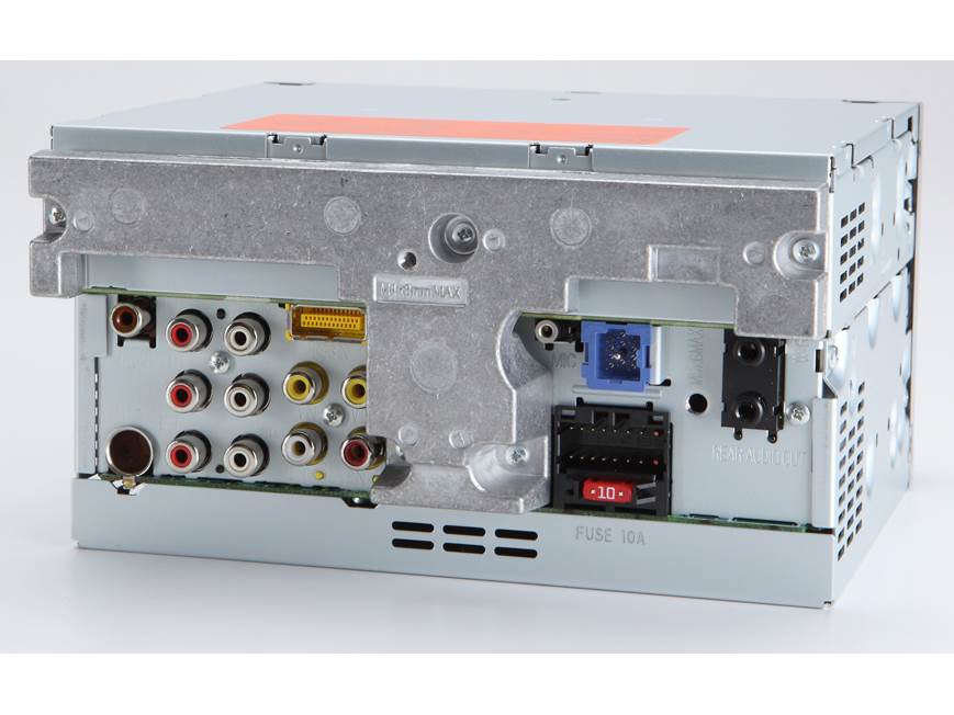 Pioneer AVH-P3200BT DVD receiver at Crutchfield Canada
