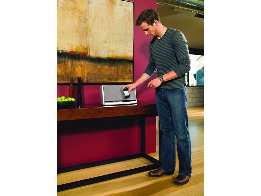 Bose® SoundDock® 10 digital music system for iPod® and iPhone® at