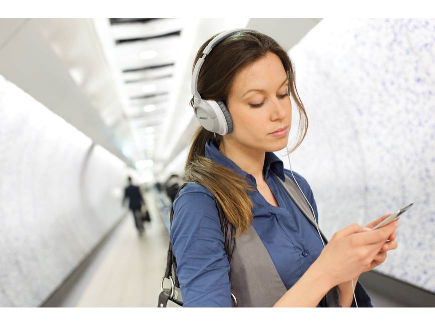 Bose® AE2 audio headphones (White) (White) at Crutchfield Canada