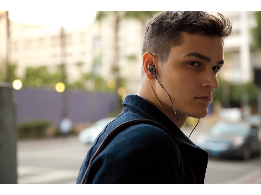 Bose® QuietComfort® 20 Acoustic Noise Cancelling® headphones For