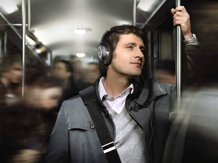 Bose® QuietComfort® 15 Acoustic Noise Cancelling® headphones