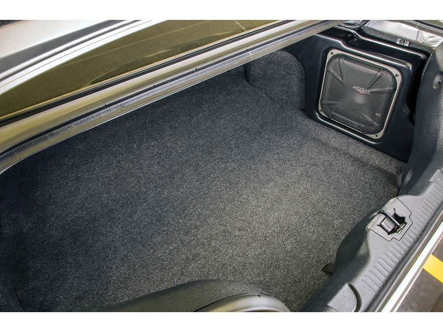 Kicker VSS™ PowerStage System Upgrade the factory sound system in