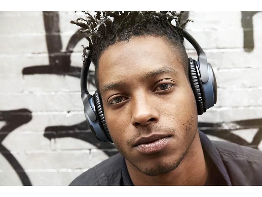 Bose® SoundLink® around-ear wireless headphones II (Black) (Black