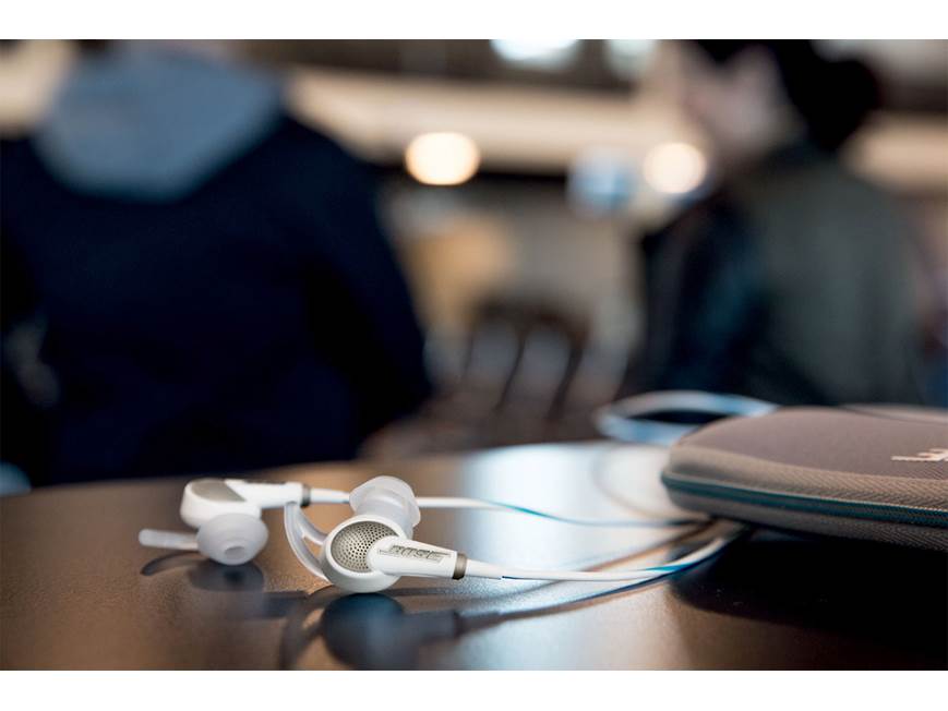 Bose® QuietComfort® 20 Acoustic Noise Cancelling® headphones