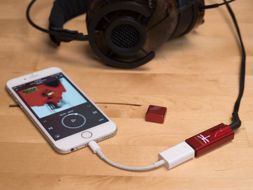 AudioQuest DragonFly® Red v1.0 Plug-in USB DAC/headphone amplifier